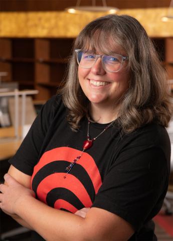 Kelly Thompson headshot