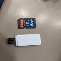 Memory card: 64 GB memory card Bundle