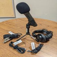 Samson Q2U Microphone